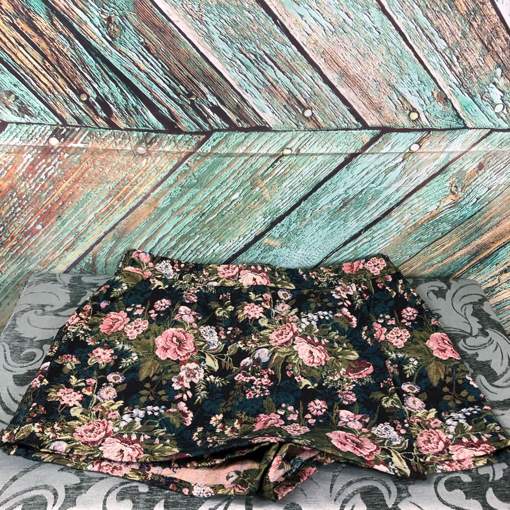 A2 - Leith| Tapestry Floral Skort XXL
